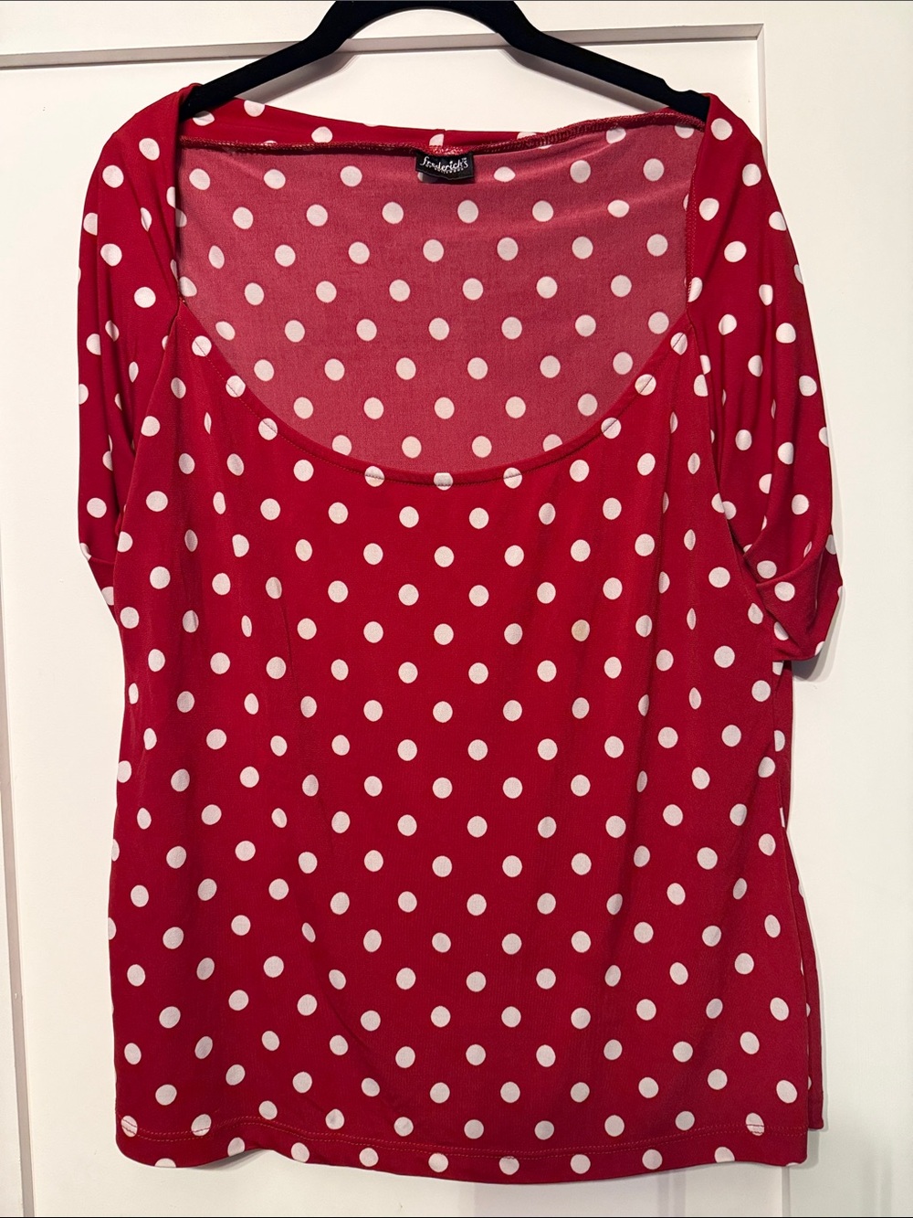 Frederick's of Hollywood Red Polka Dot Scoop Neck Short Sleeve Top